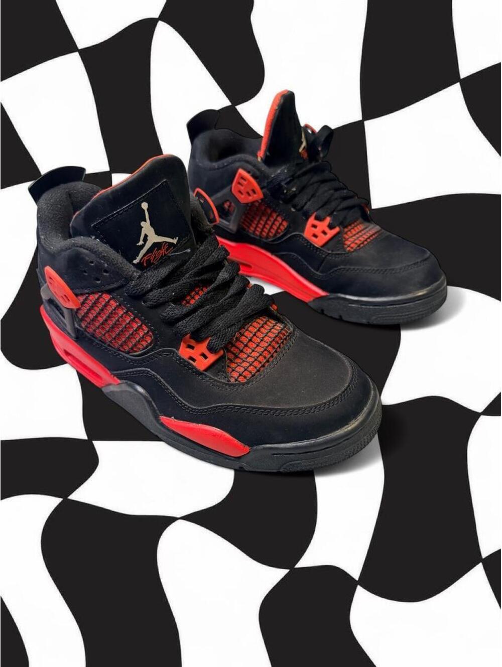 Jordan 4 Retro "Red Thunder”